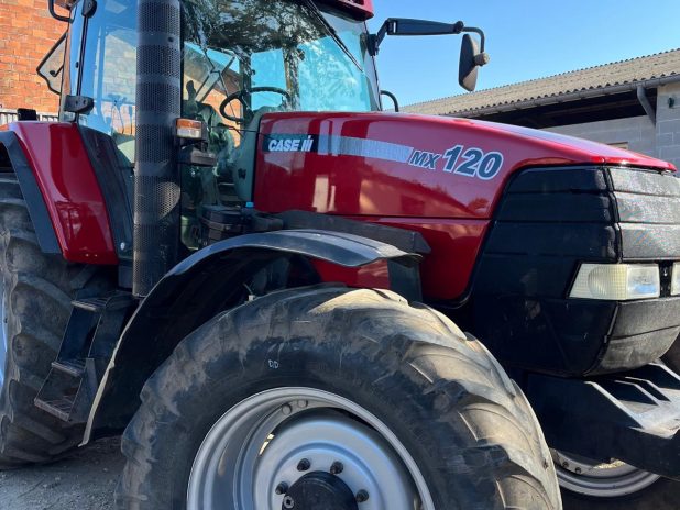 WhatsApp Image 2024-10-25 at 00.10.06(3)